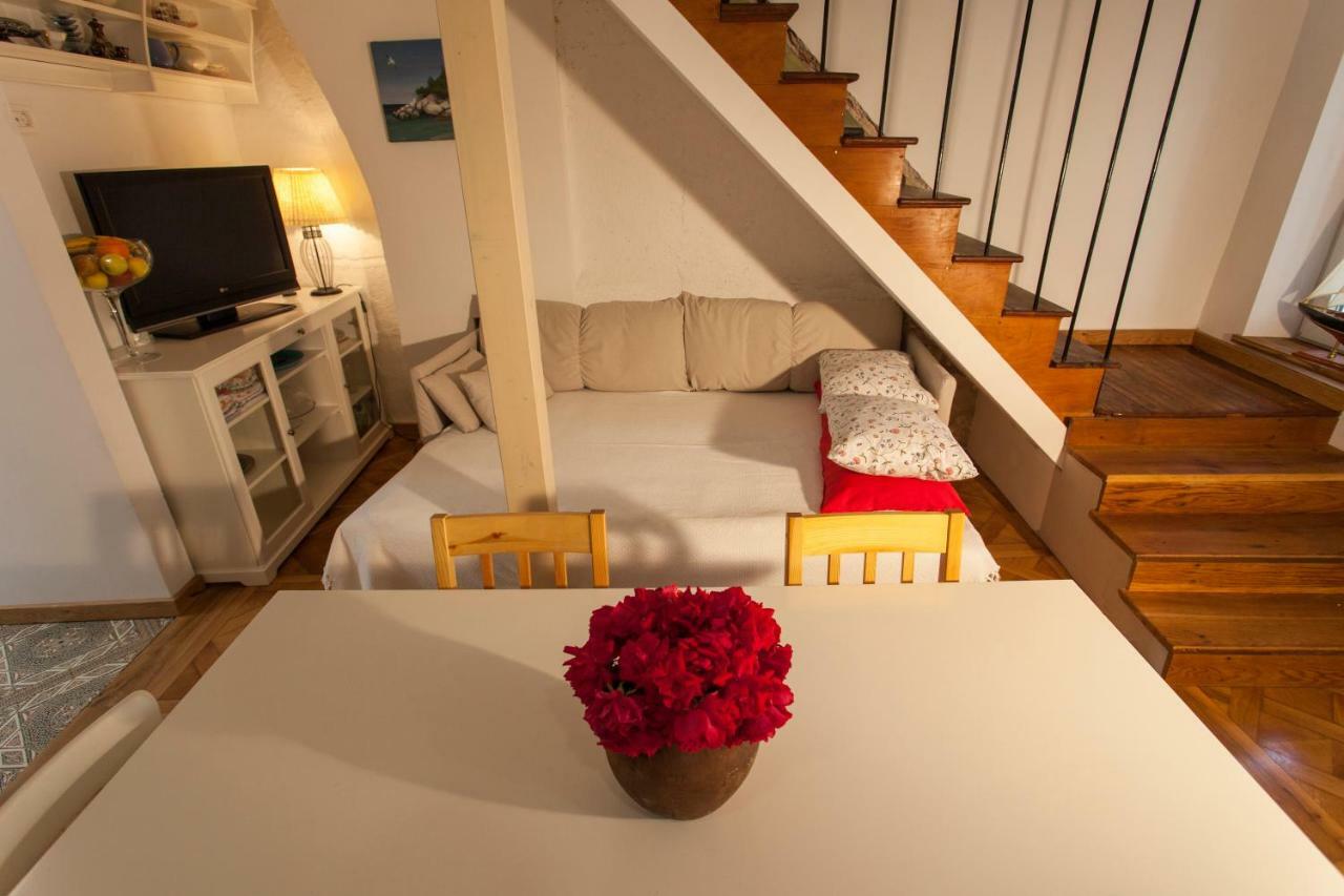 Barbarossa House With Parking Appartement Cres Buitenkant foto