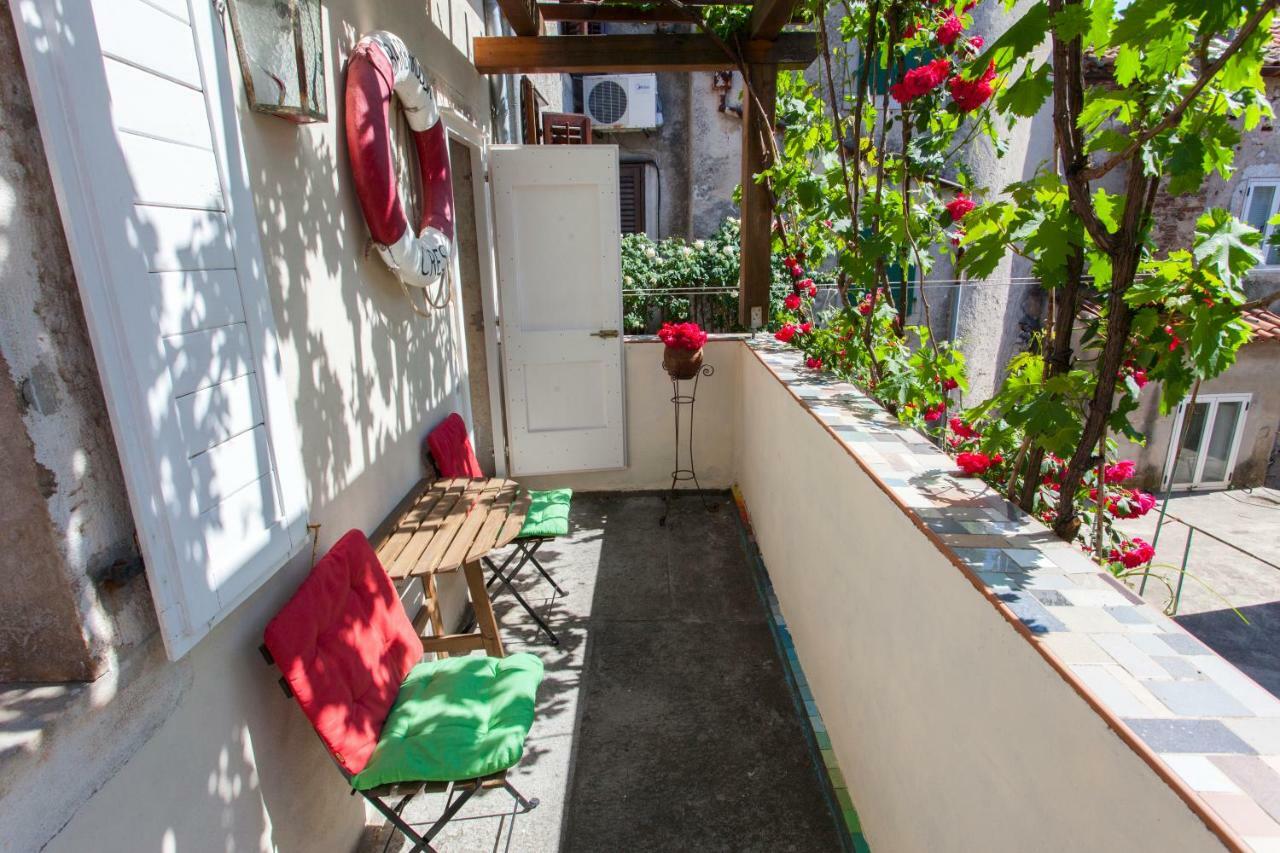 Barbarossa House With Parking Appartement Cres Buitenkant foto